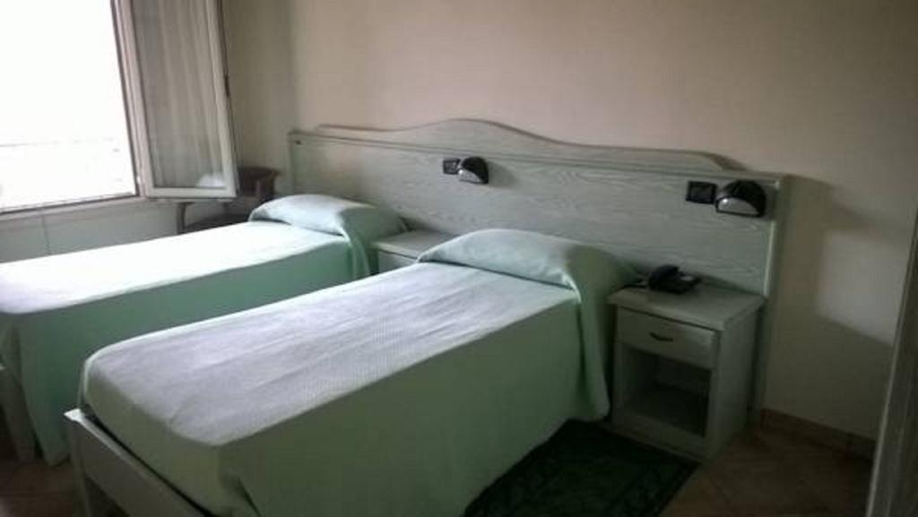 Albergo Del Po Viadana Quarto foto